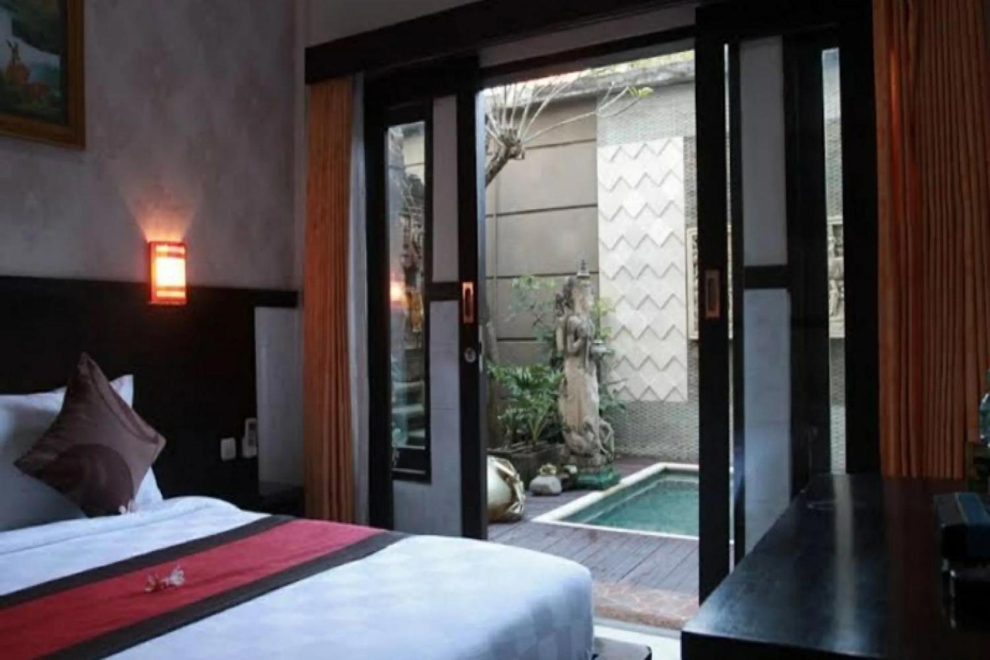 Antara Sunset Road Hotel Legian  Ngoại thất bức ảnh